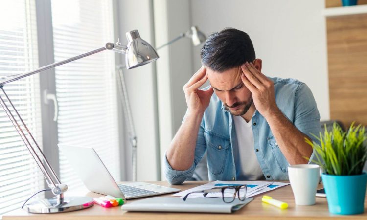 Uống hoạt huyết mãi, sao rối loạn tiền đình không hết?